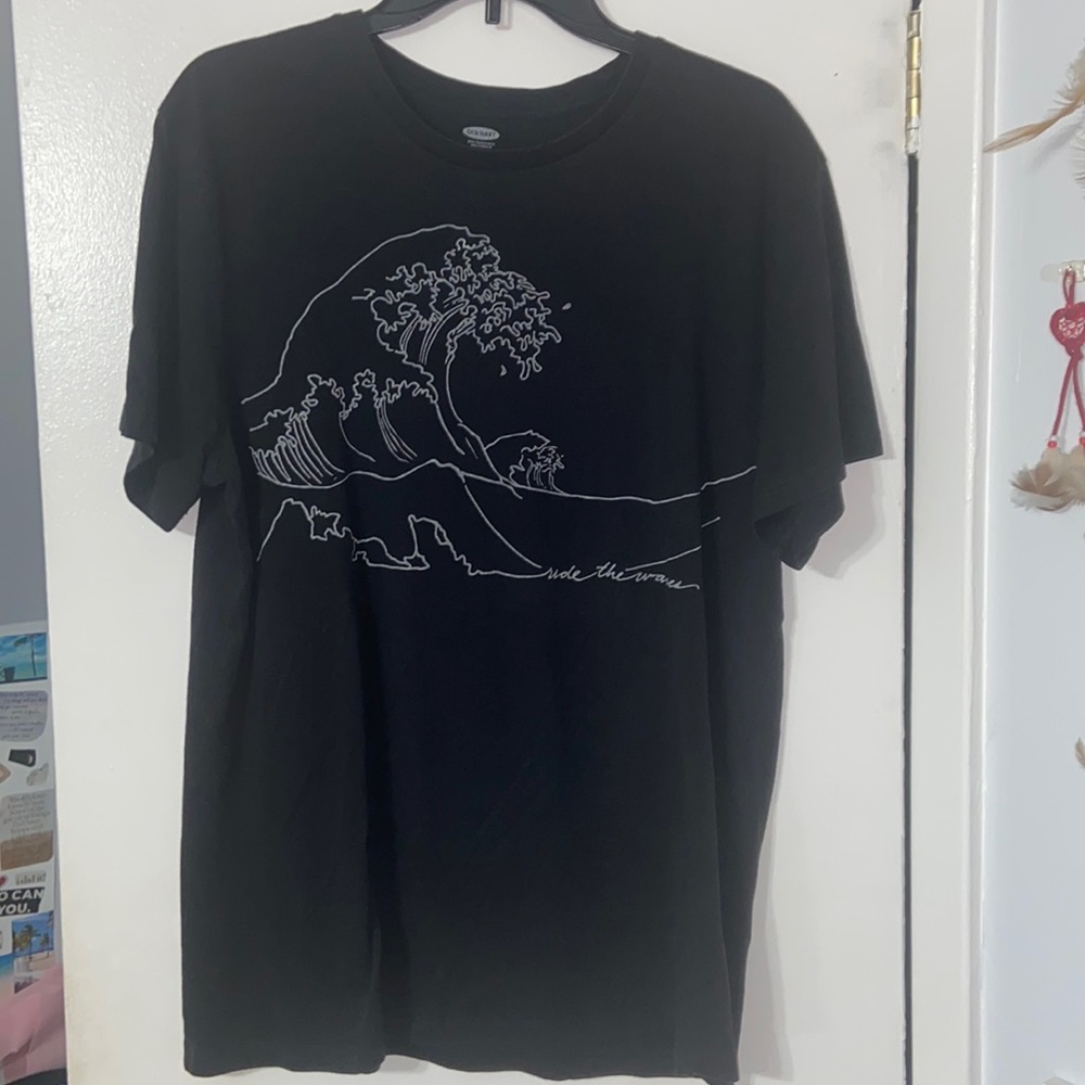 Mens Large Graphic Tee